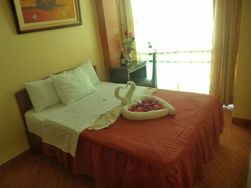 Hotel Primavera Чиклайо Стая снимка