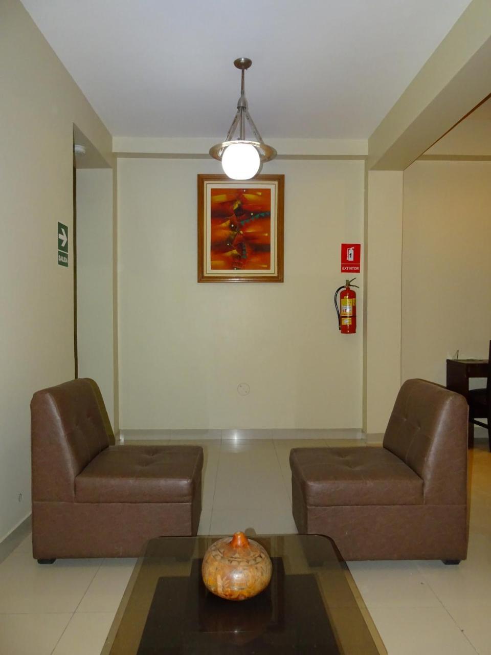 Hotel Primavera Чиклайо Екстериор снимка